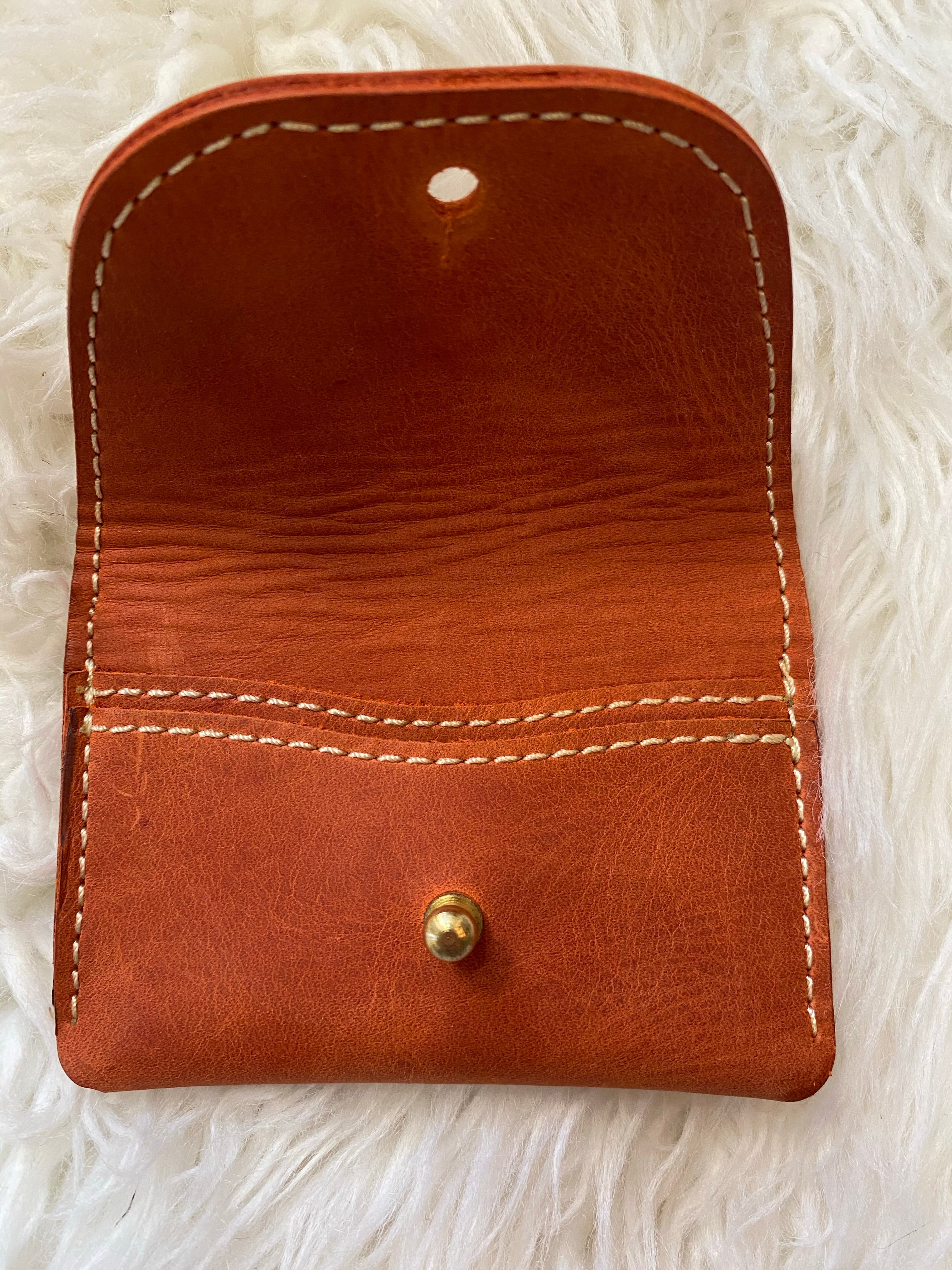 JILLSTUART◆wine ribbon cowhide card wallet Vegan Pebble Leather Red Standard Wallet with 9 Card Slots