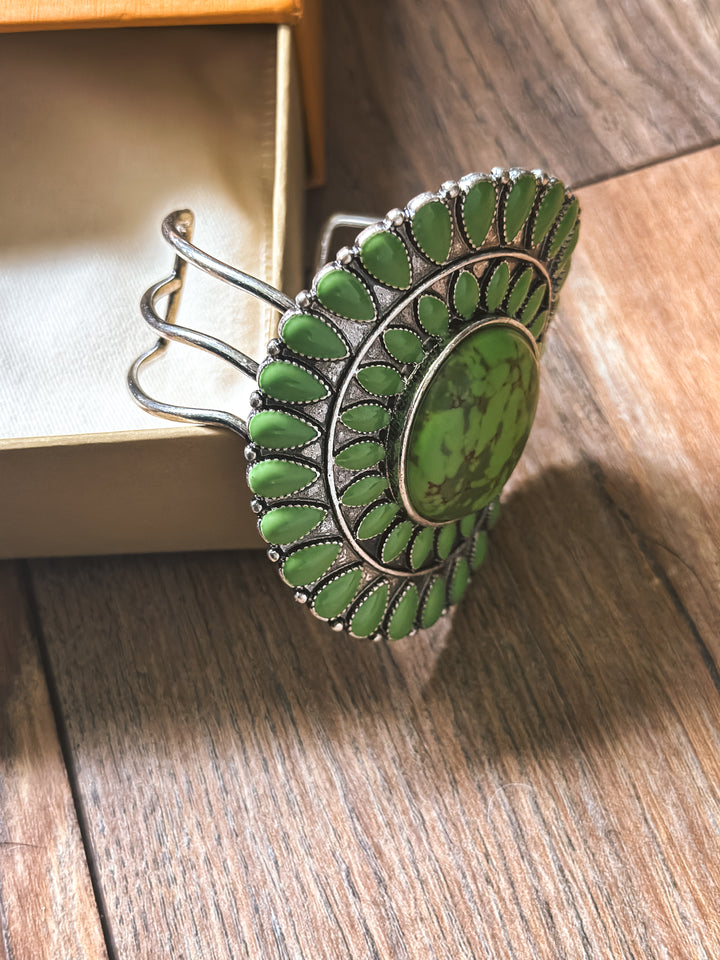 Green Oval Stone  Bangle