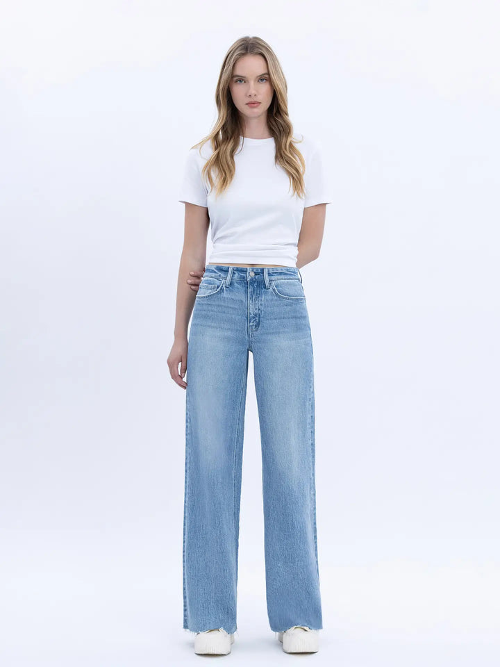 High Rise Clean Cut Jeans