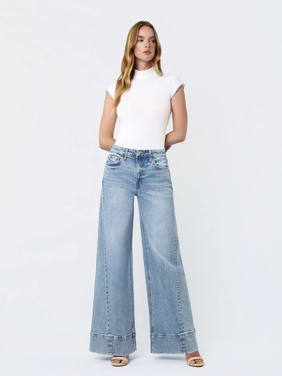 High Rise Metal Buckle Trim Extreme Wide Jeans