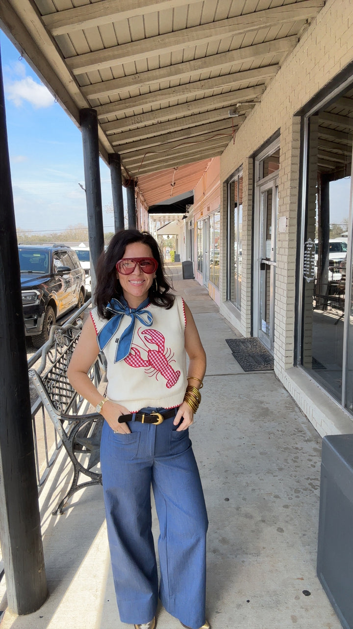 Gingham Crawfish Sleeveless Sweater