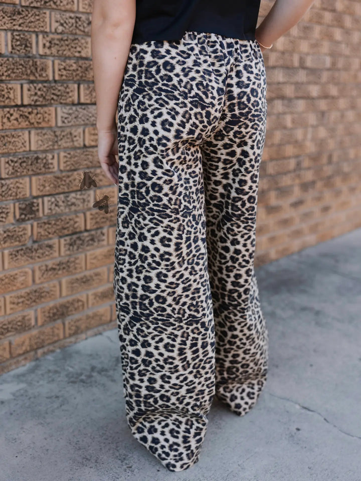 Off Tha Track *Leopard Pants
