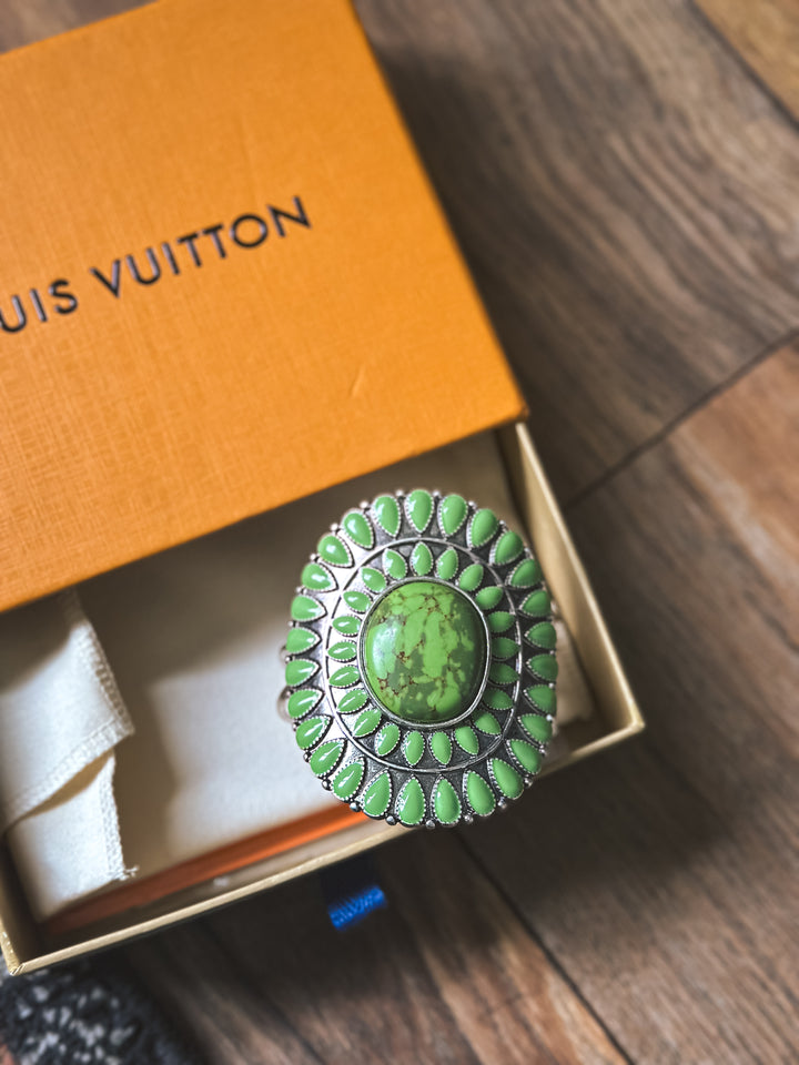 Green Oval Stone  Bangle