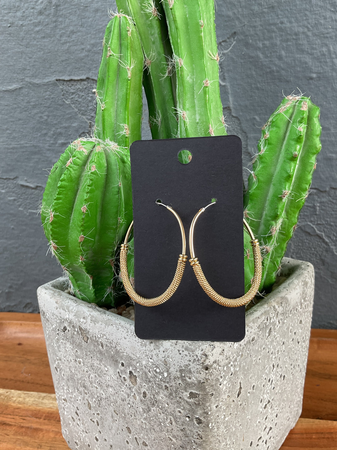 Wrapped Oval Hoops