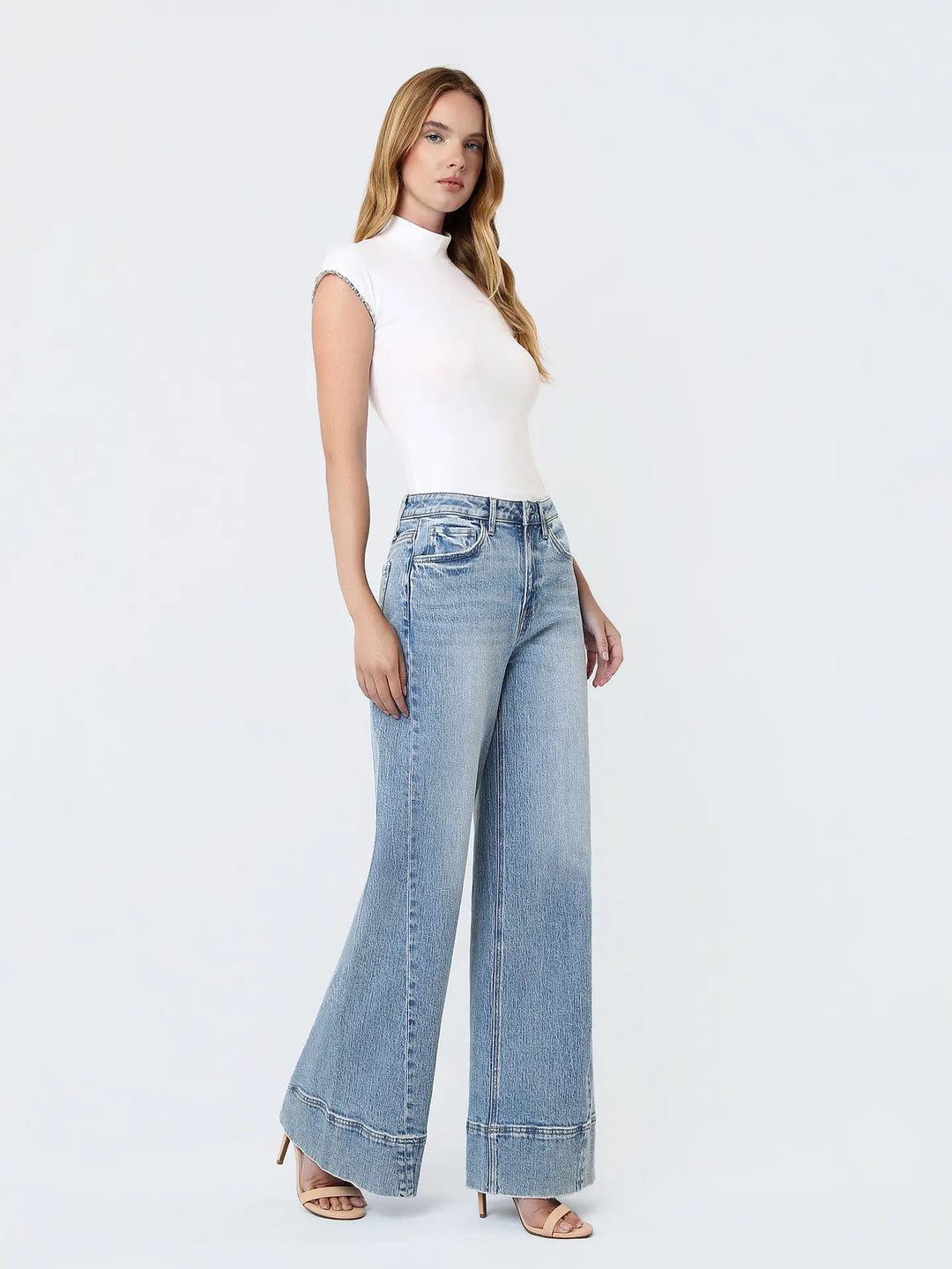 High Rise Metal Buckle Trim Extreme Wide Jeans