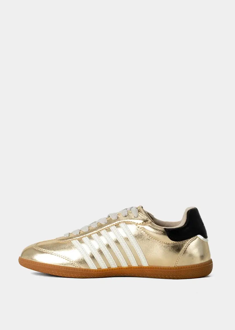 Stevie Sneakers