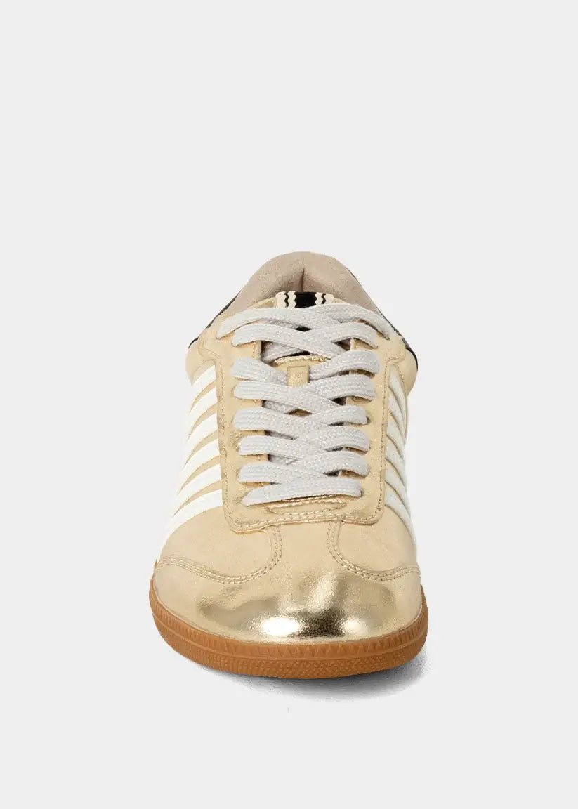 Stevie Sneakers