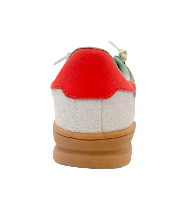 Brita Sneaker