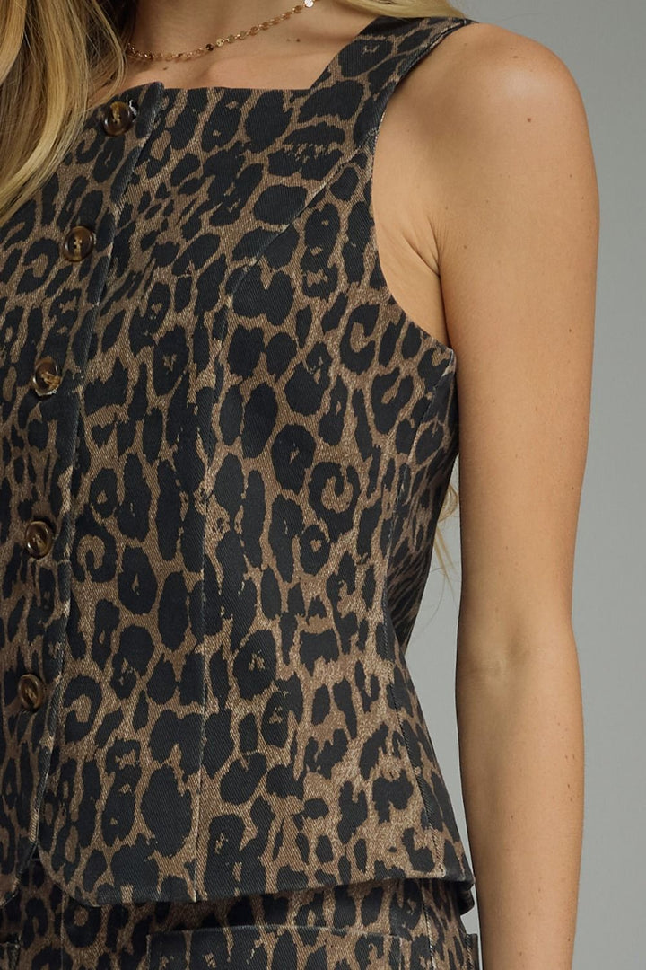Leopard Print Sleeveless Top