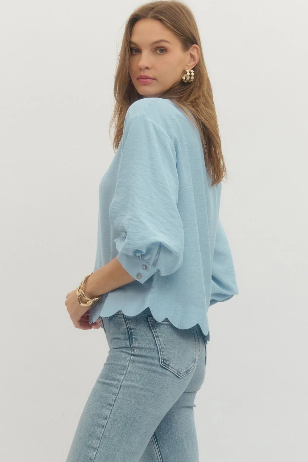 Sky Scallop Hem Top