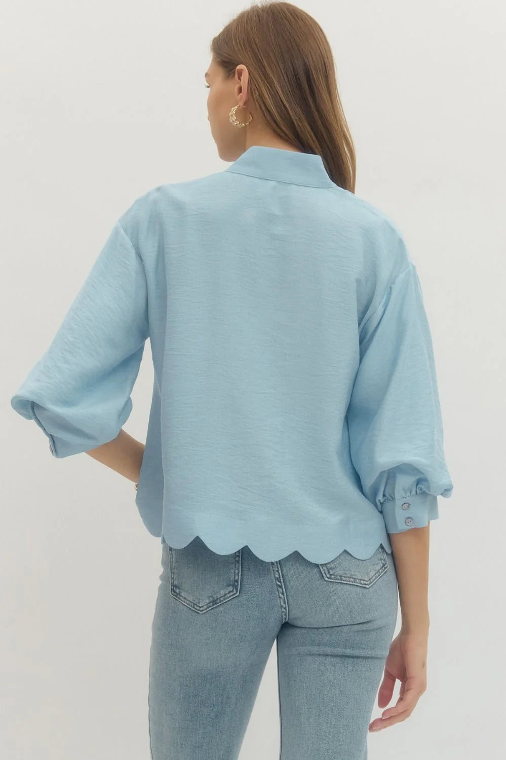 Sky Scallop Hem Top