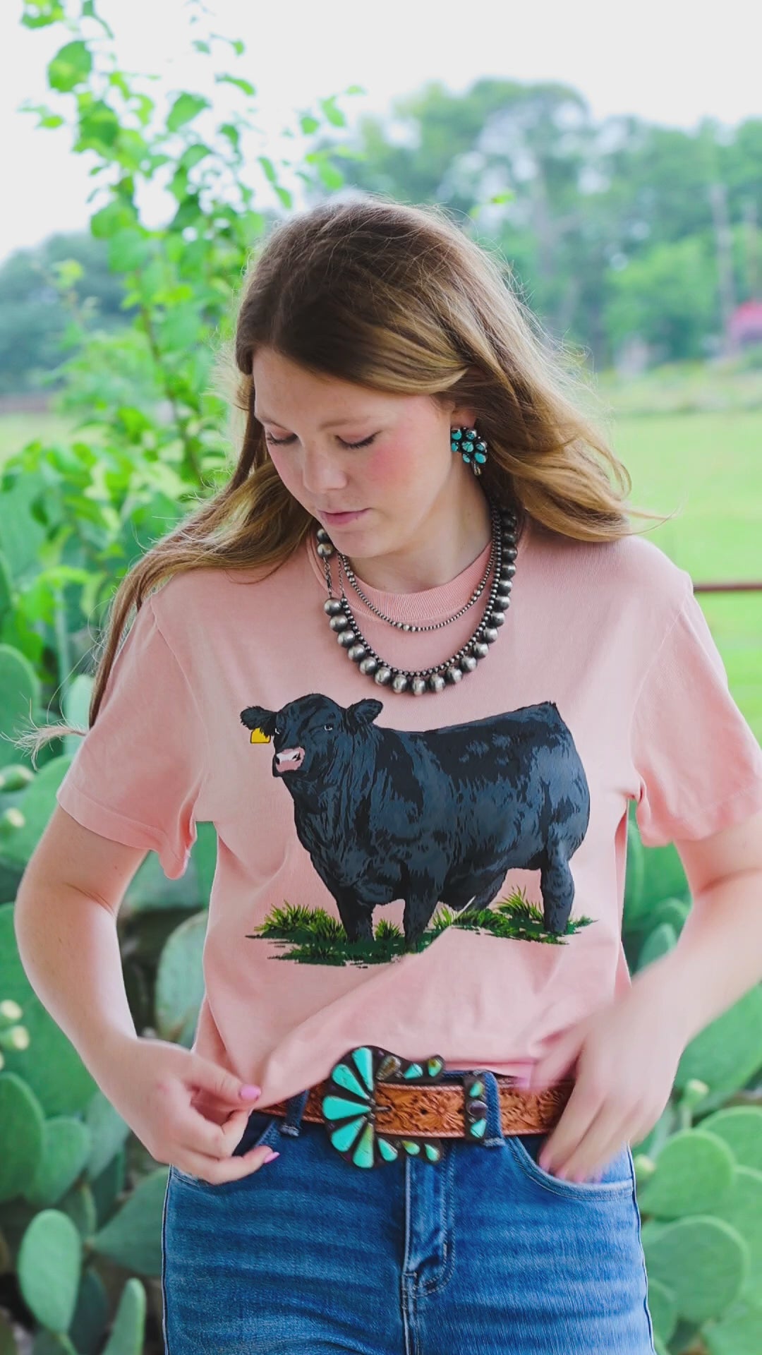 The Angus Show Bull Crop Tee