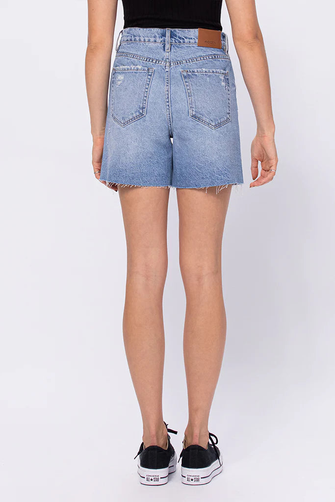 Logan Dad Shorts-Medium Wash